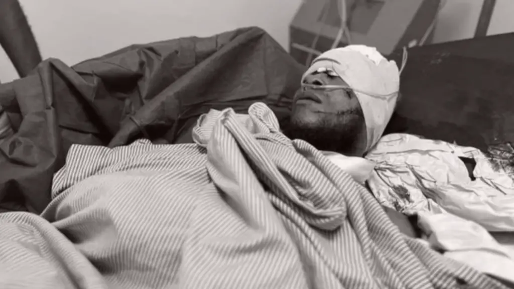 Hombre se gana un palé y termina en una clínica luchando por su vida