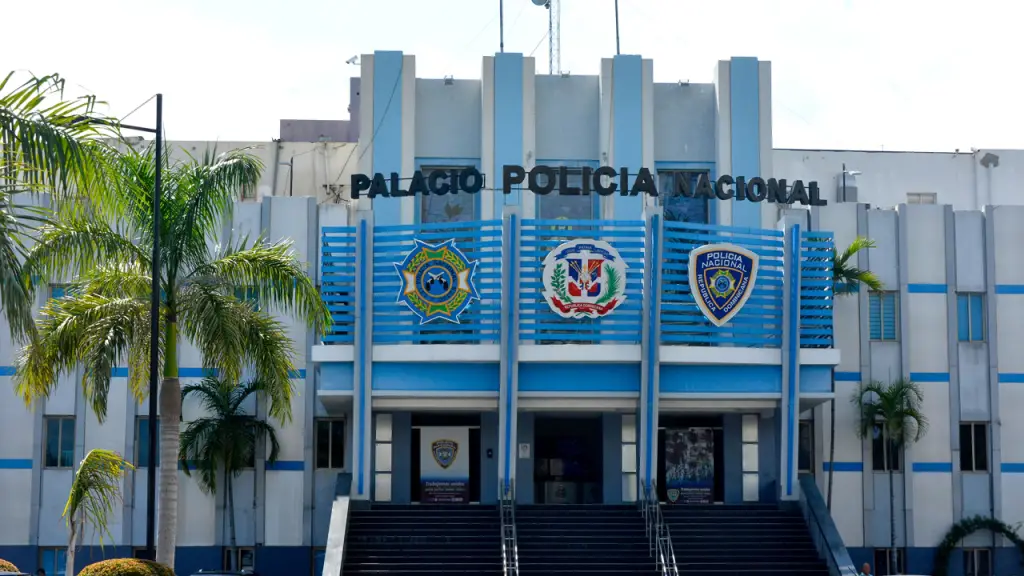 Hombre es arrestado por su presunta relación con la muerte de una mujer en Santo Domingo Norte