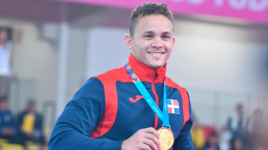 Dominicano Audrys Nin conquista medalla de oro en salto en los Panamericanos de Santiago