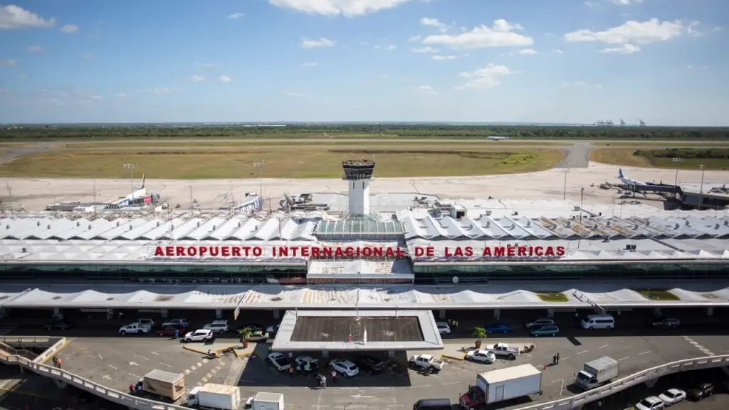 Gobierno anunció ampliación del aeropuerto de Las Américas