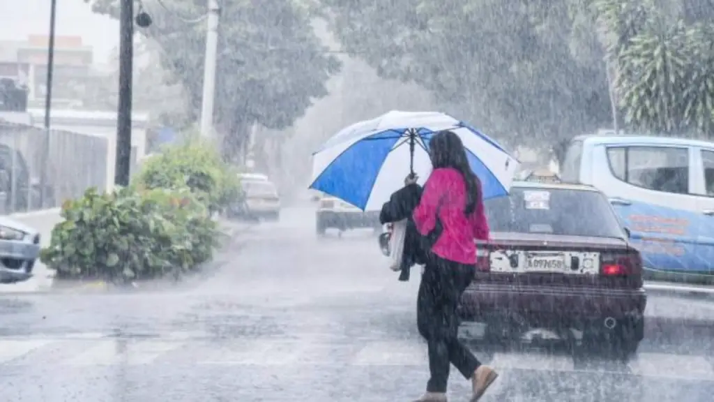 Vaguada provocará precipitaciones en la tarde de hoy, Lunes