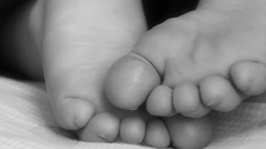 Lamentable: Muere niño de 1 año tras ingerir pegamento
