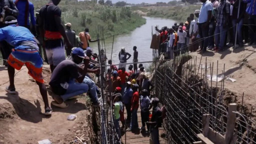 Retrasos en construcción postergan inauguración del canal en Haití