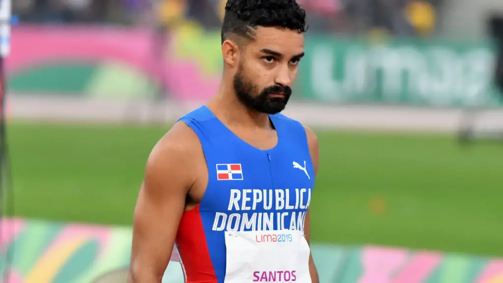 Atleta Luguelín Santos sancionado hasta 2026 por manipulación de edad en mundial junior