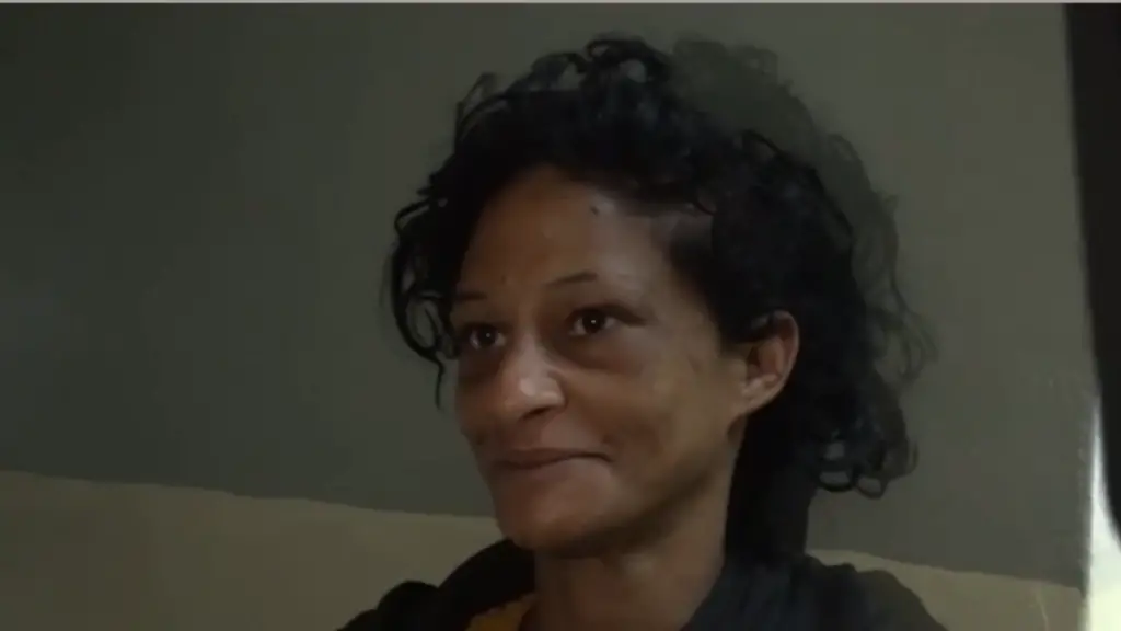 Mujer detenida en SFM Afirma que su adicción la conduce a robar