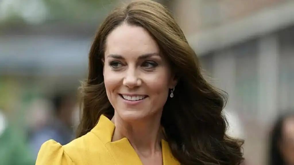 La princesa de Gales, Kate Middleton, revela su batalla contra el cáncer en un emotivo anuncio