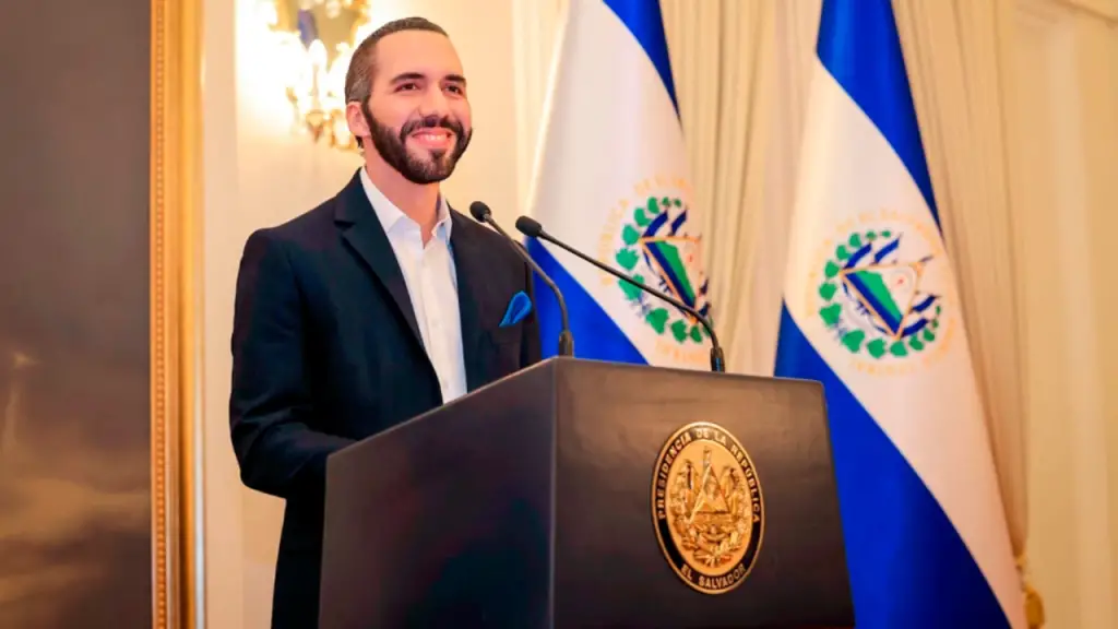 Nayib Bukele extiende invitación a talento internacional para residir en El Salvador