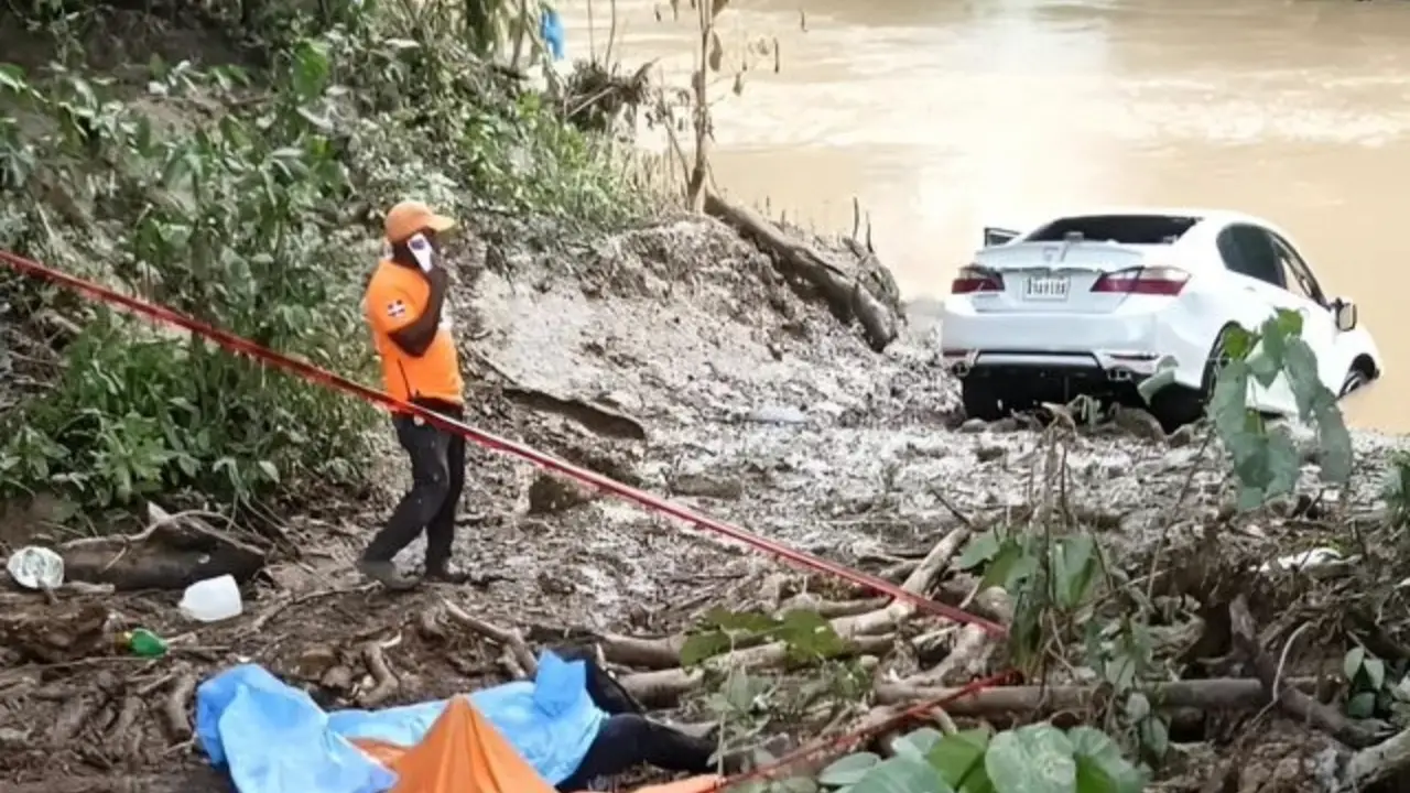 Trágico Accidente en Punta Cana: Dos Personas Pierden la Vida al Caer desde Puente El Caracol